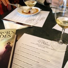 Book reading plus wine tasting: an educational combo