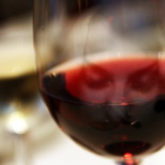 Headaches from wine? It’s not the sulfites
